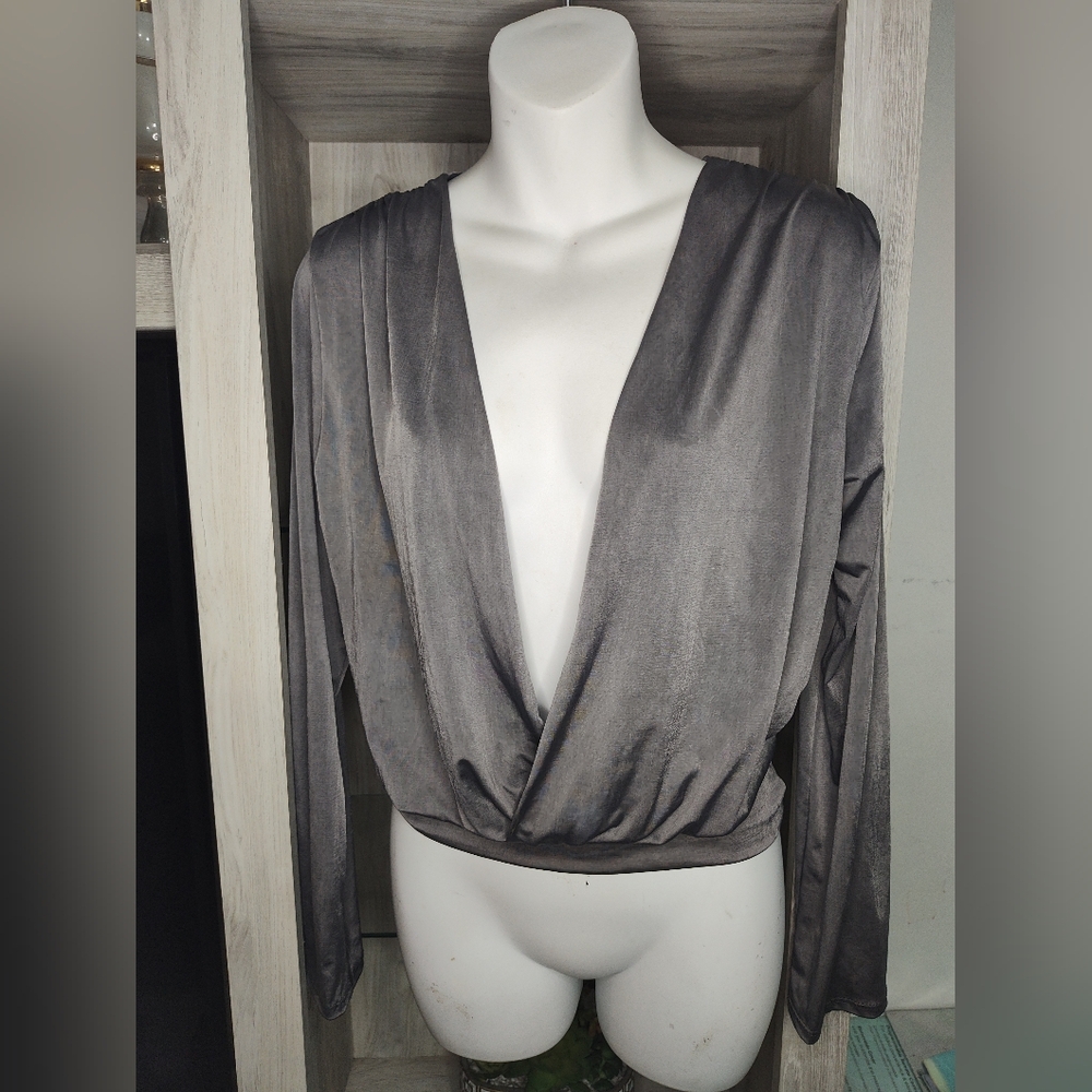 Enough About Me Elegant Gray Women's Top New With Tags 18.5" Pit To Pit